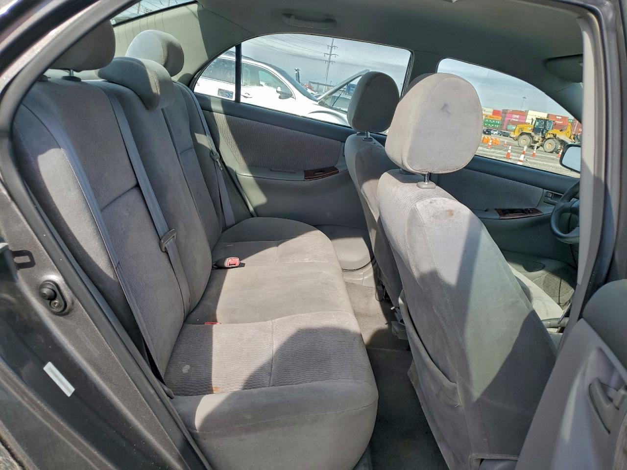 2005 TOYOTA COROLLA