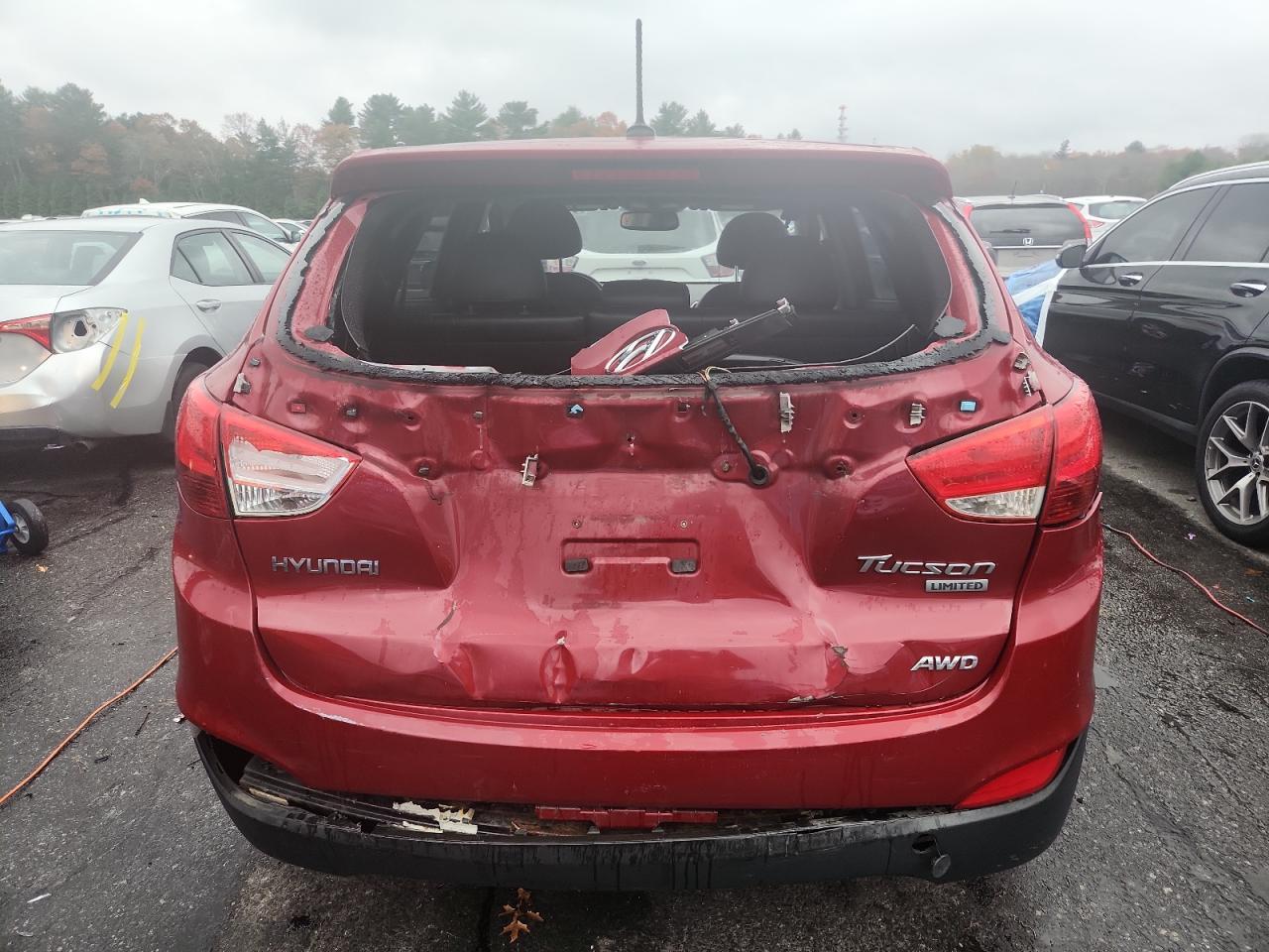 2012 HYUNDAI TUCSON