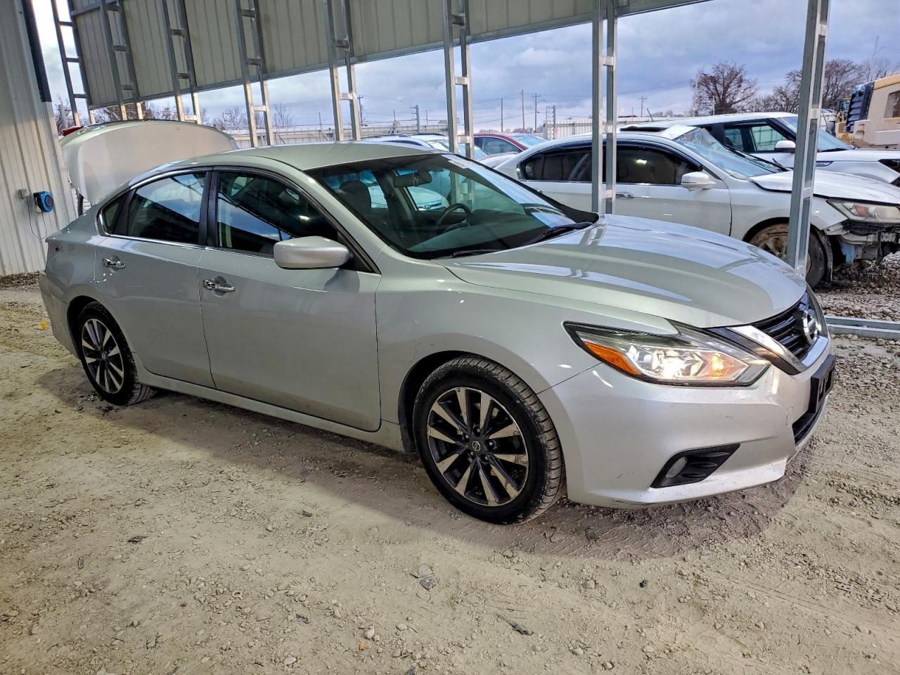 2017 NISSAN ALTIMA