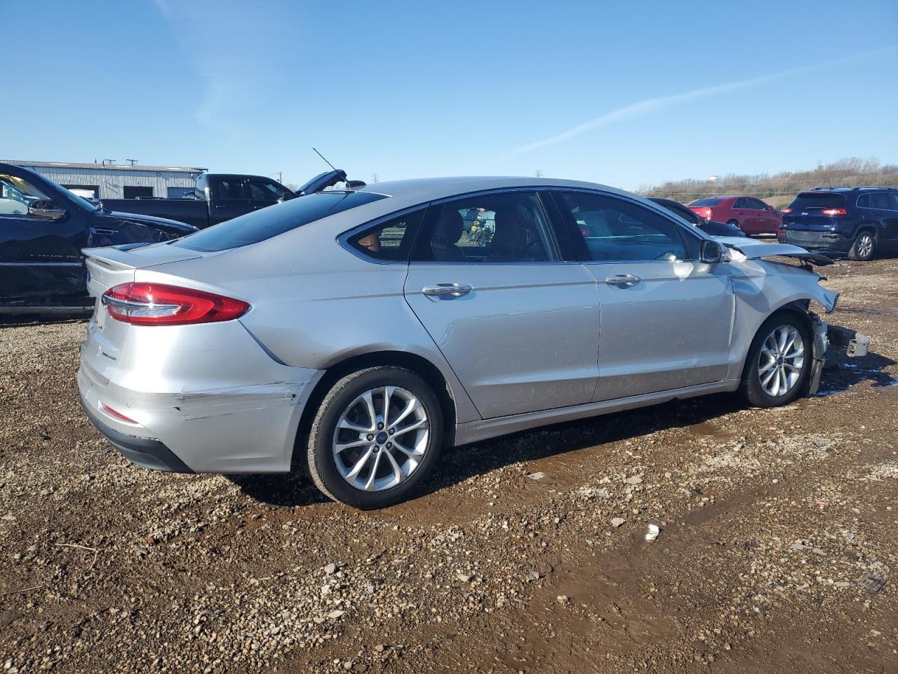 2019 FORD FUSION