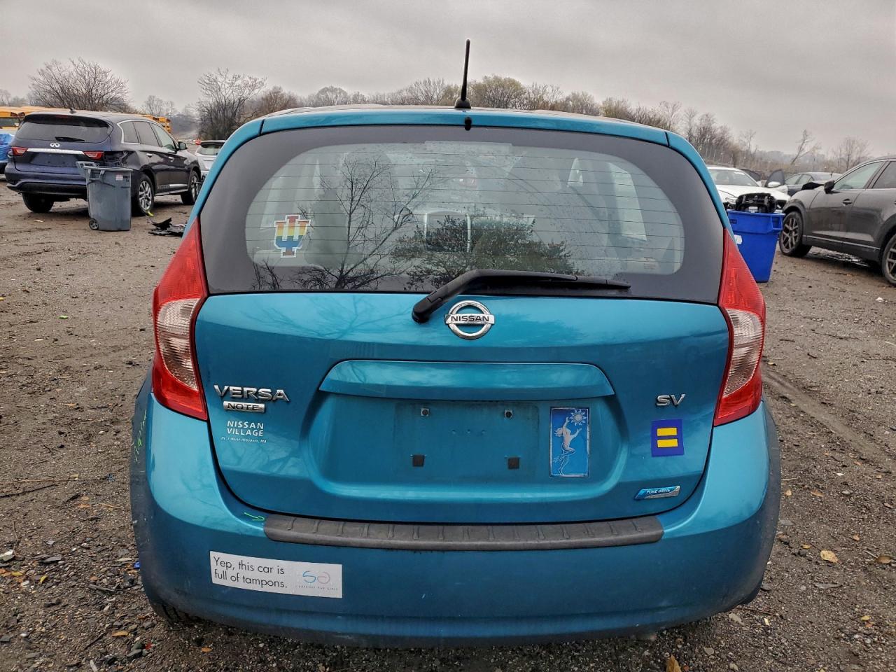 2015 NISSAN Versa Note