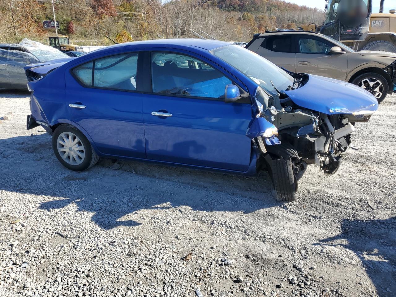 2014 NISSAN VERSA