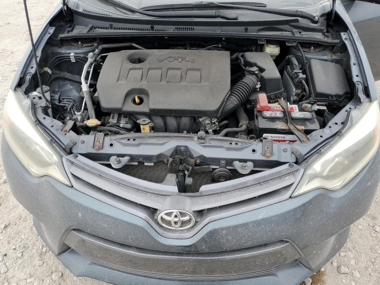 2015 TOYOTA COROLLA