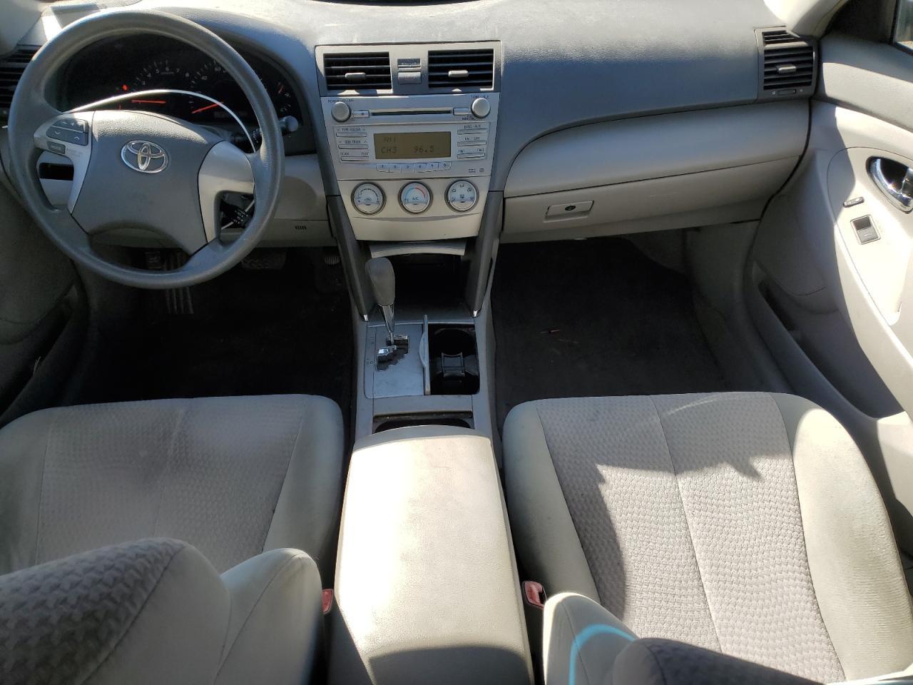2010 TOYOTA CAMRY