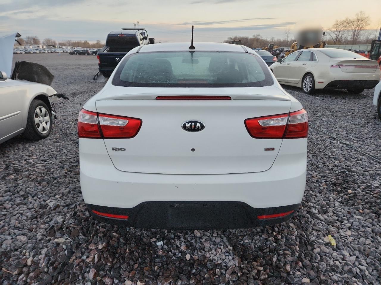 2013 KIA RIO