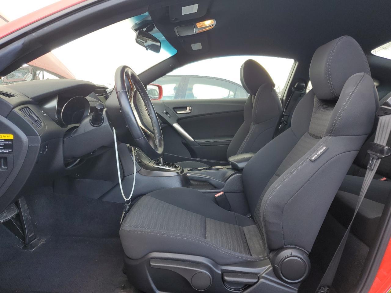 2013 HYUNDAI GENESIS