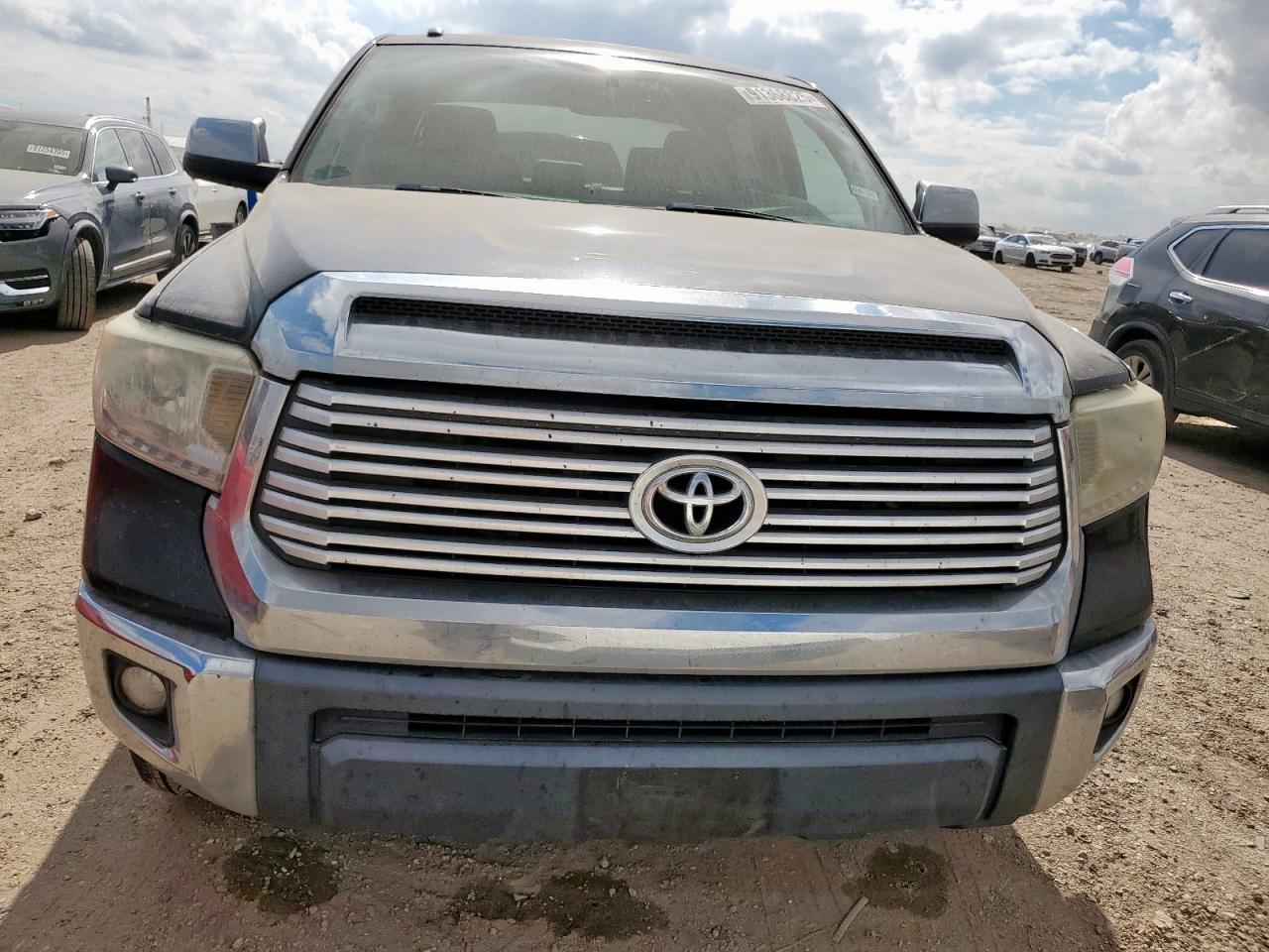 2014 TOYOTA TUNDRA