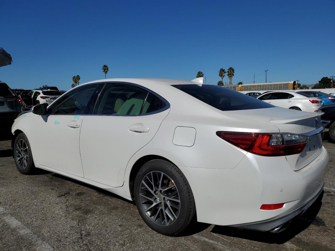 2016 LEXUS ES 350