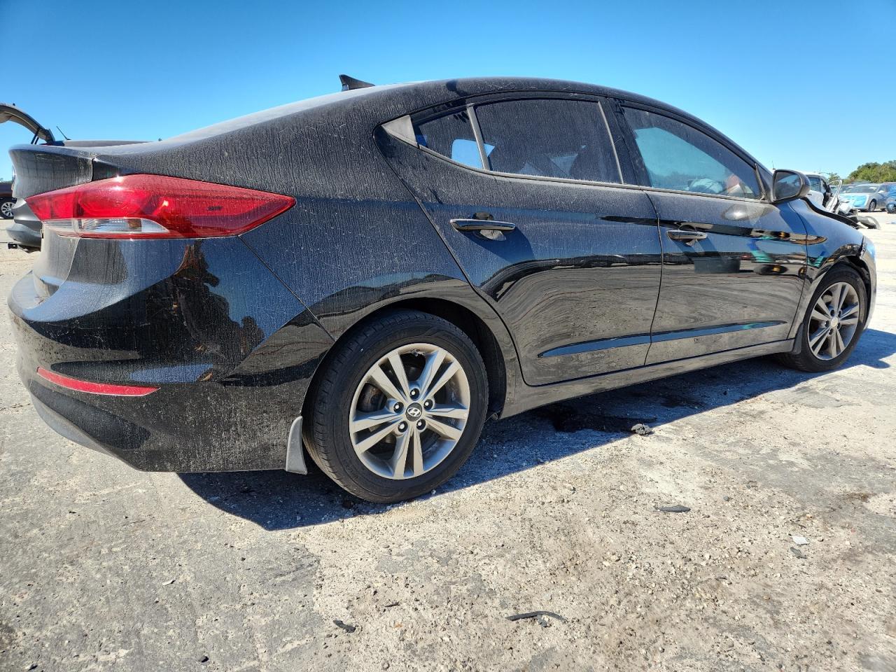 2018 HYUNDAI ELANTRA