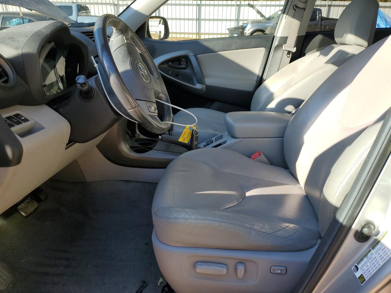 2010 TOYOTA RAV4