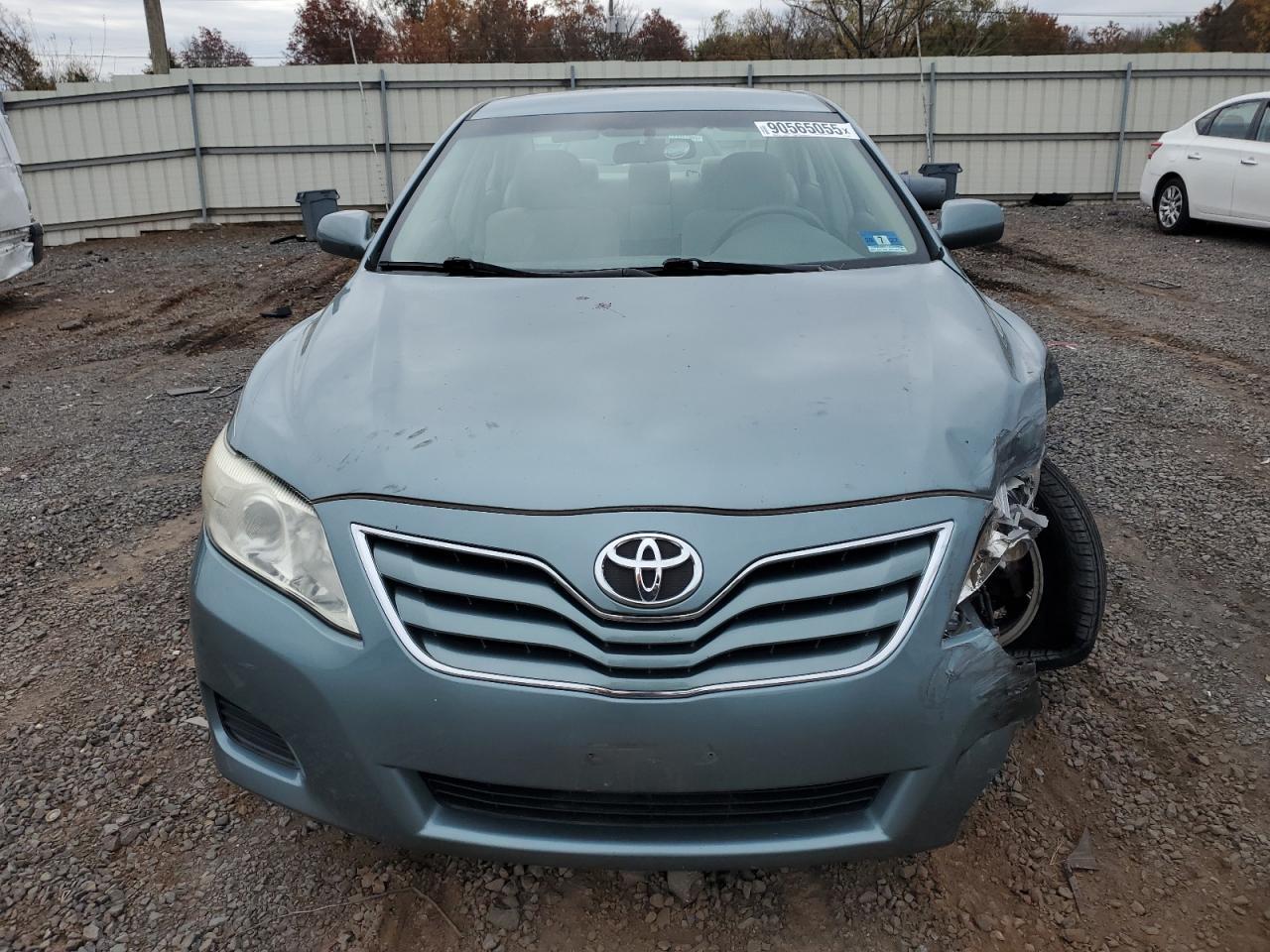 2011 TOYOTA CAMRY