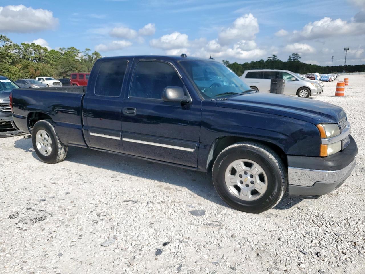 2004 CHEVROLET Silverado