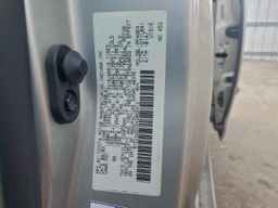 2004 TOYOTA SIENNA
