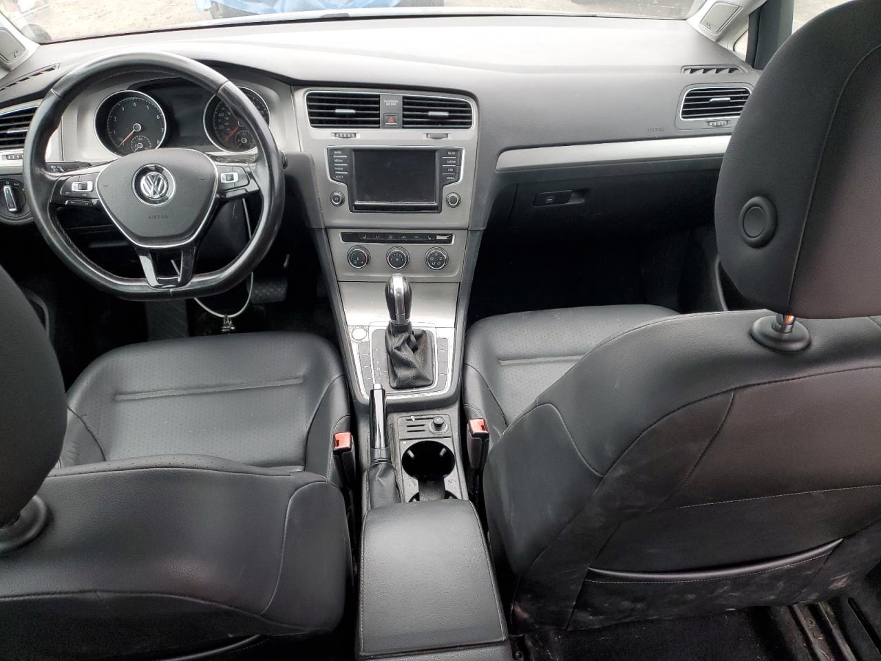2016 VOLKSWAGEN GOLF