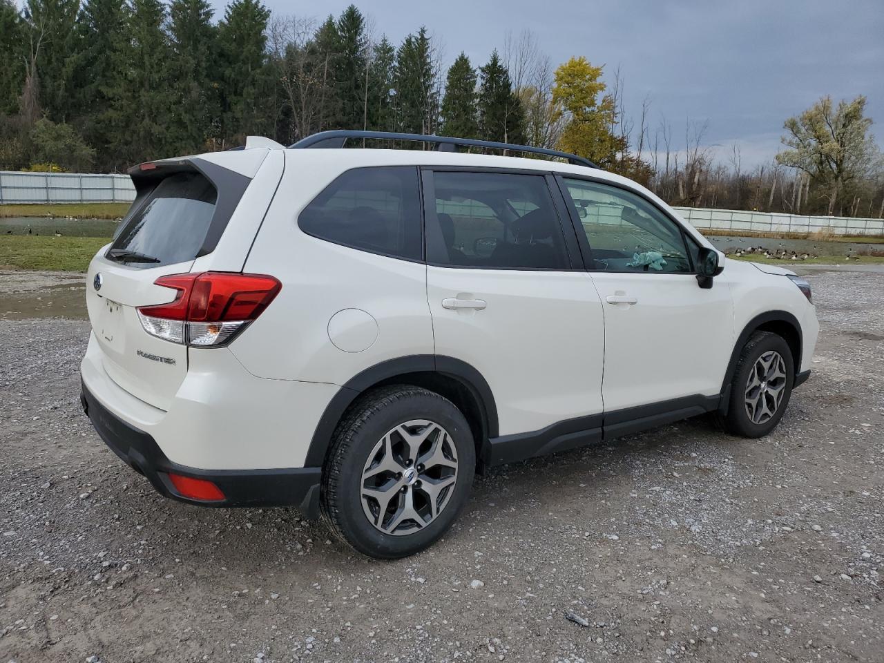 2019 SUBARU FORESTER