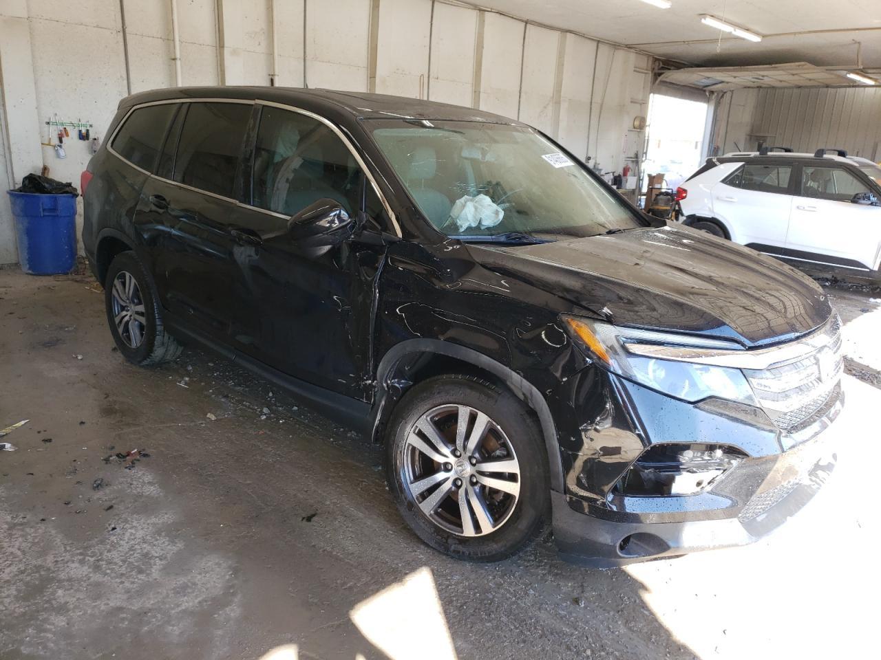 2017 HONDA PILOT