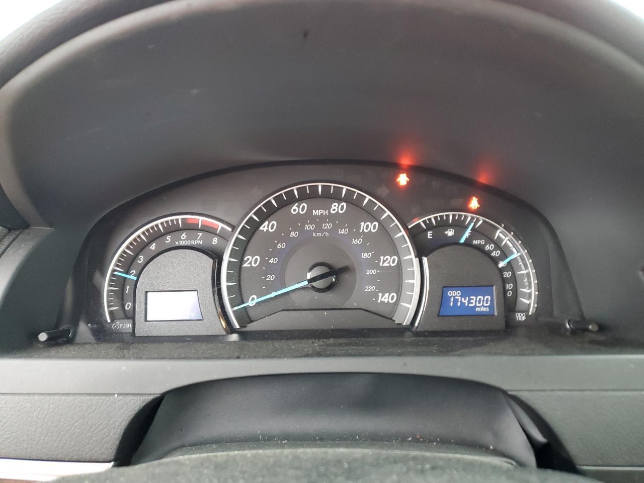 2012 TOYOTA CAMRY