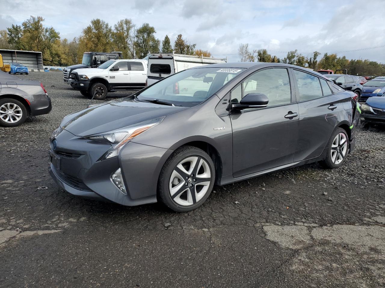 2016 TOYOTA PRIUS
