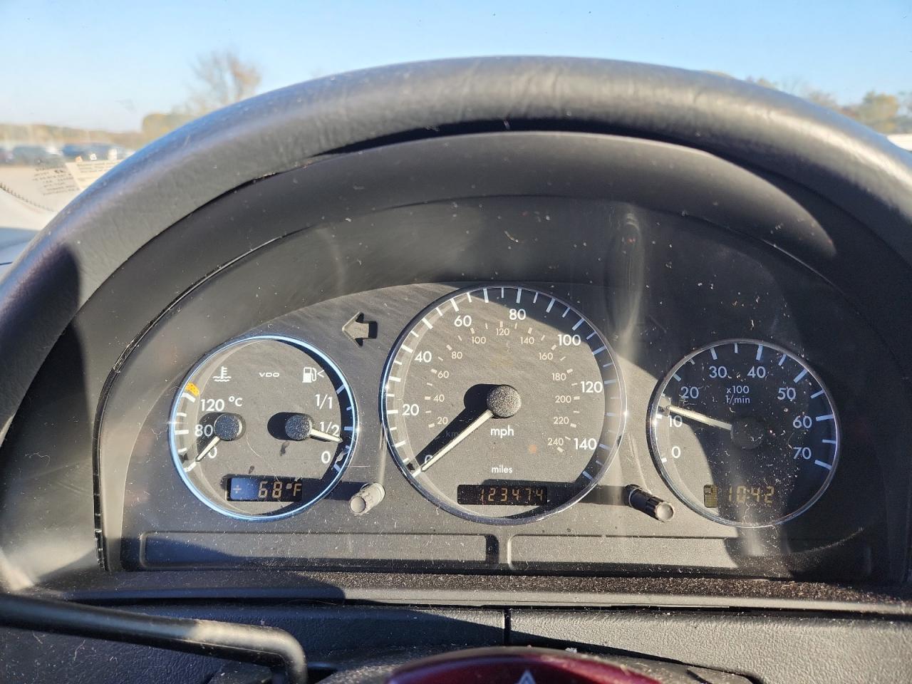 2003 MERCEDES-BENZ ML-Class