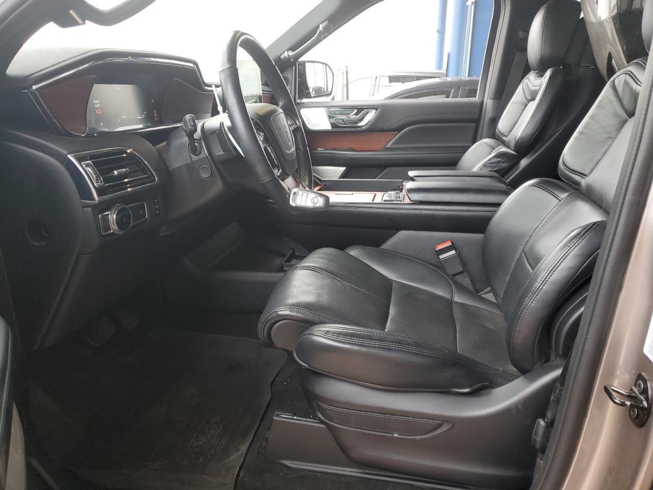 2020 LINCOLN Navigator