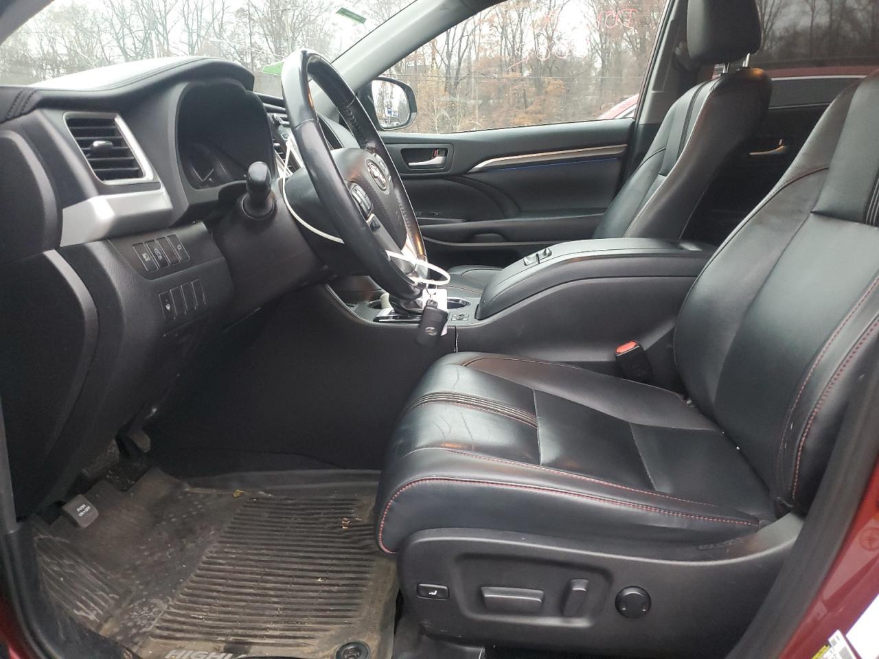 2019 TOYOTA HIGHLANDER