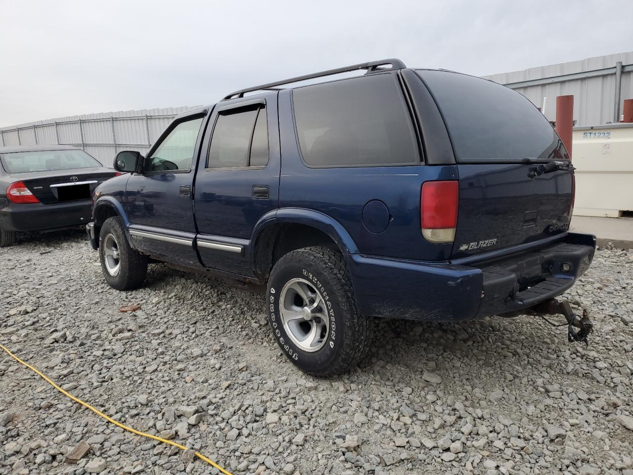 2001 CHEVROLET BLAZER