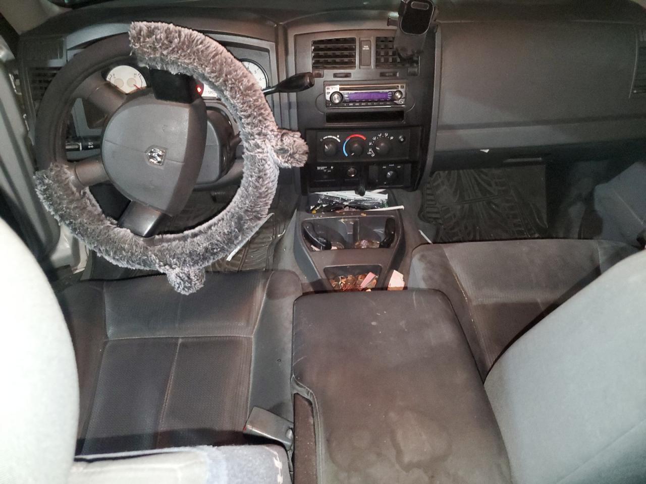 2005 DODGE Dakota