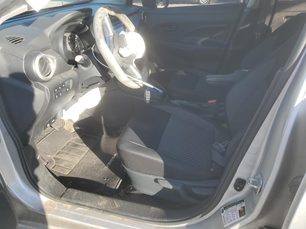 2020 NISSAN VERSA