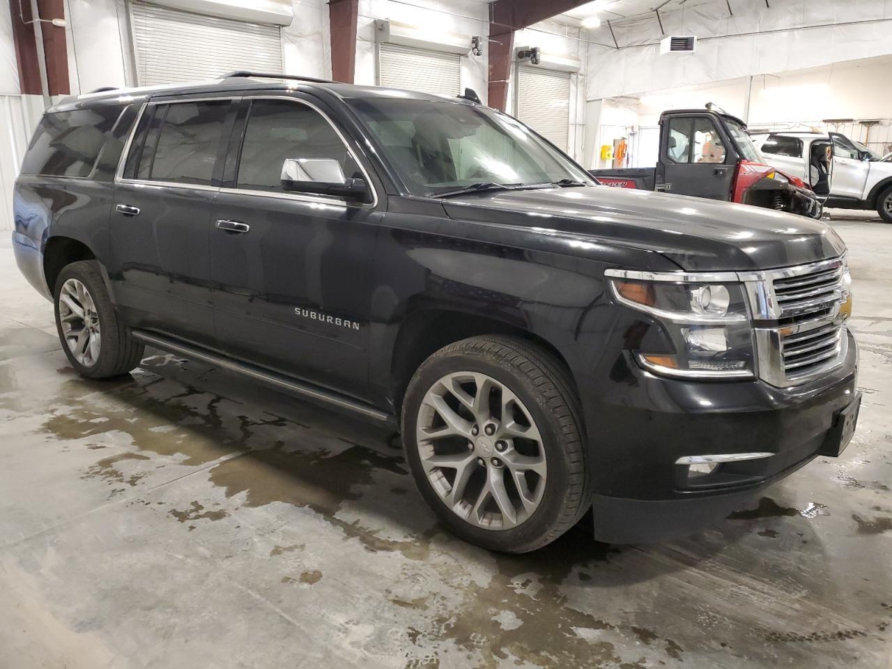 2018 CHEVROLET Suburban