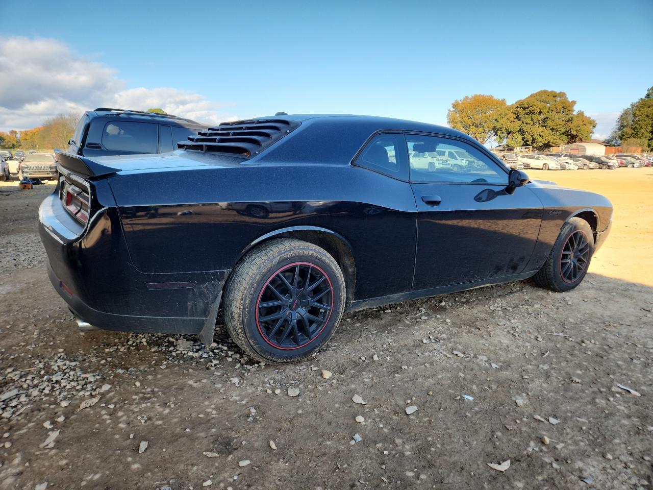 2017 DODGE Challenger