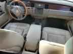2004 LINCOLN Town Car