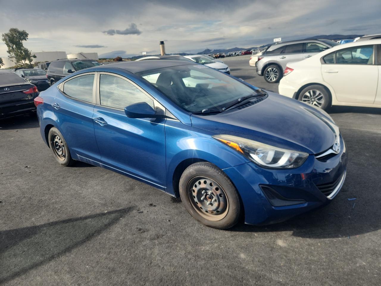 2016 HYUNDAI ELANTRA