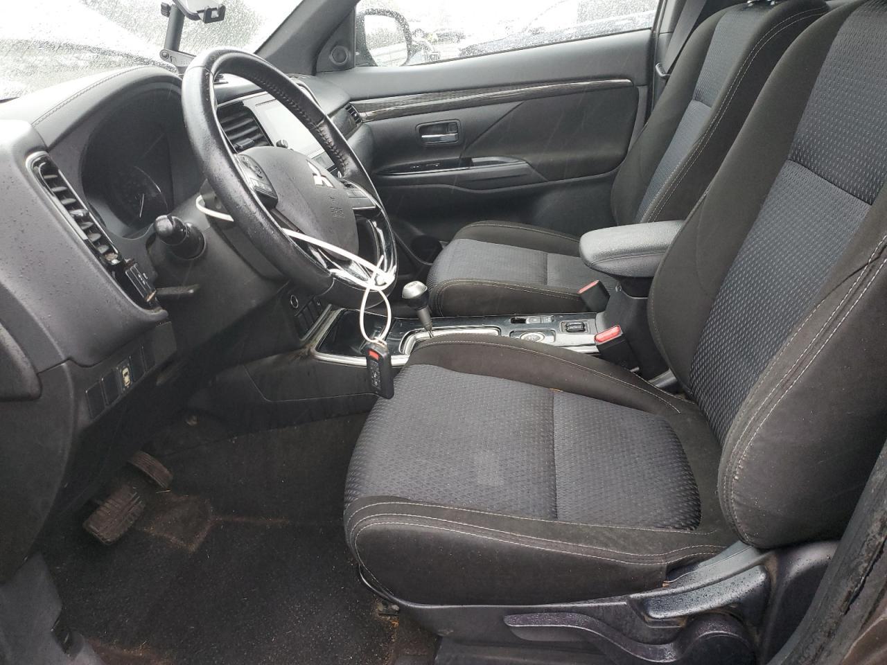 2018 MITSUBISHI outlander