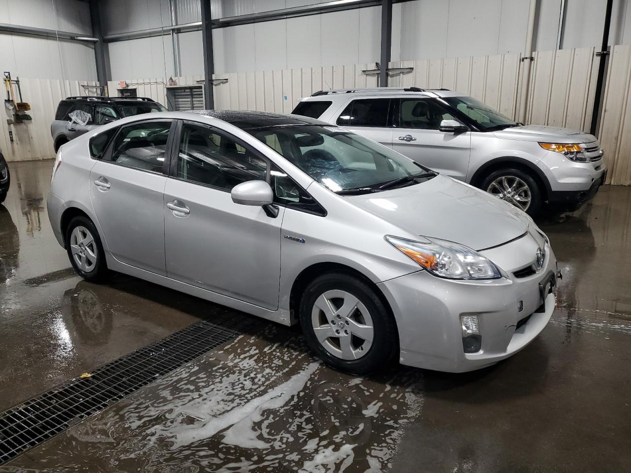 2010 TOYOTA PRIUS