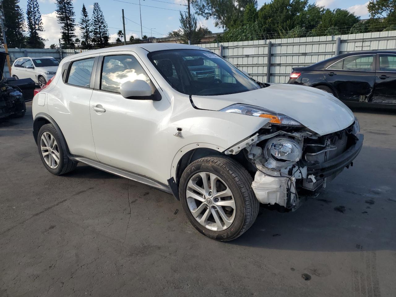 2014 NISSAN Juke