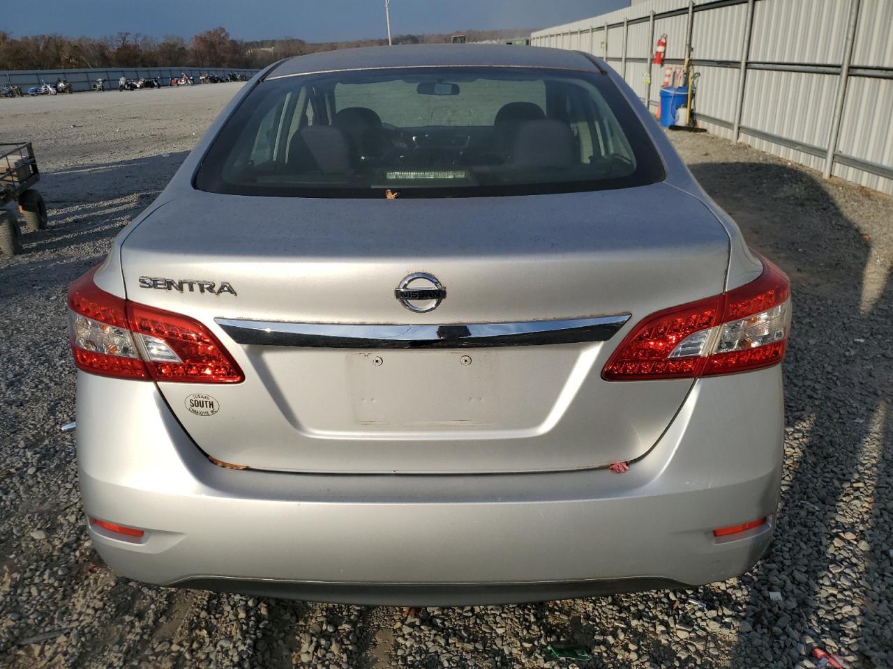 2015 NISSAN SENTRA
