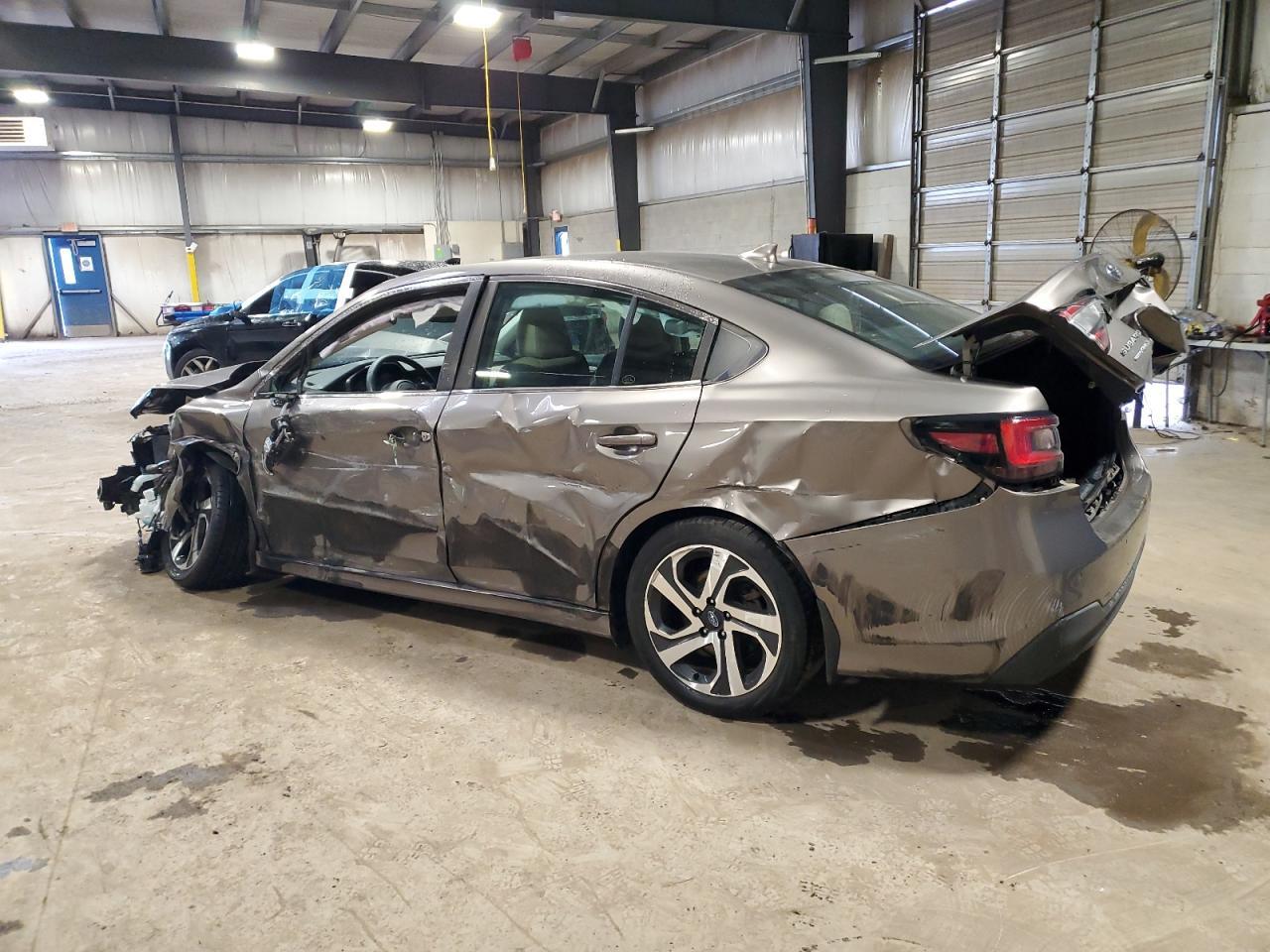 2022 SUBARU Legacy