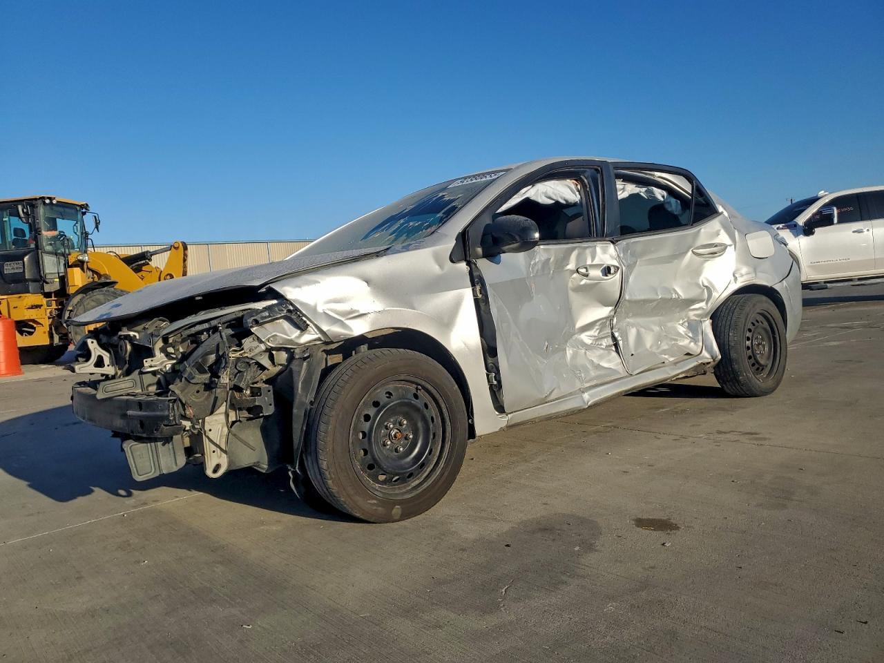 2015 TOYOTA COROLLA