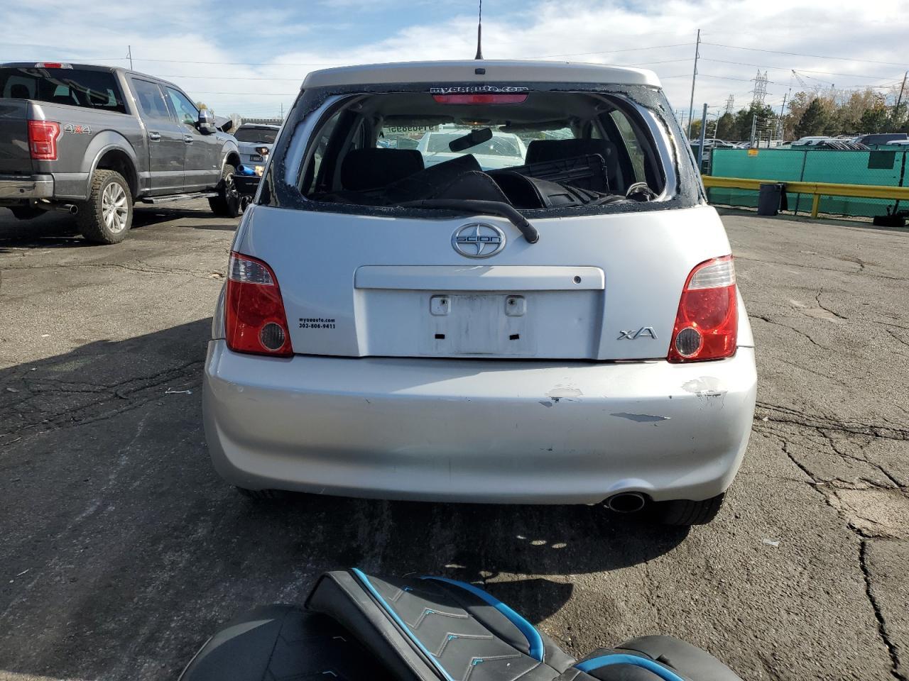 2006 TOYOTA SCION