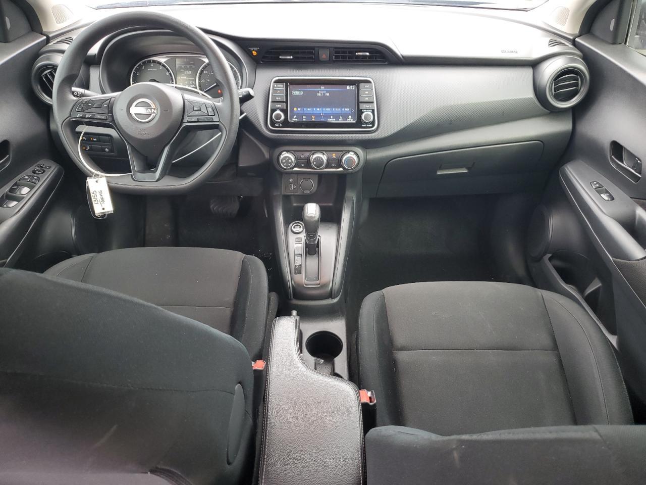 2024 NISSAN KICKS