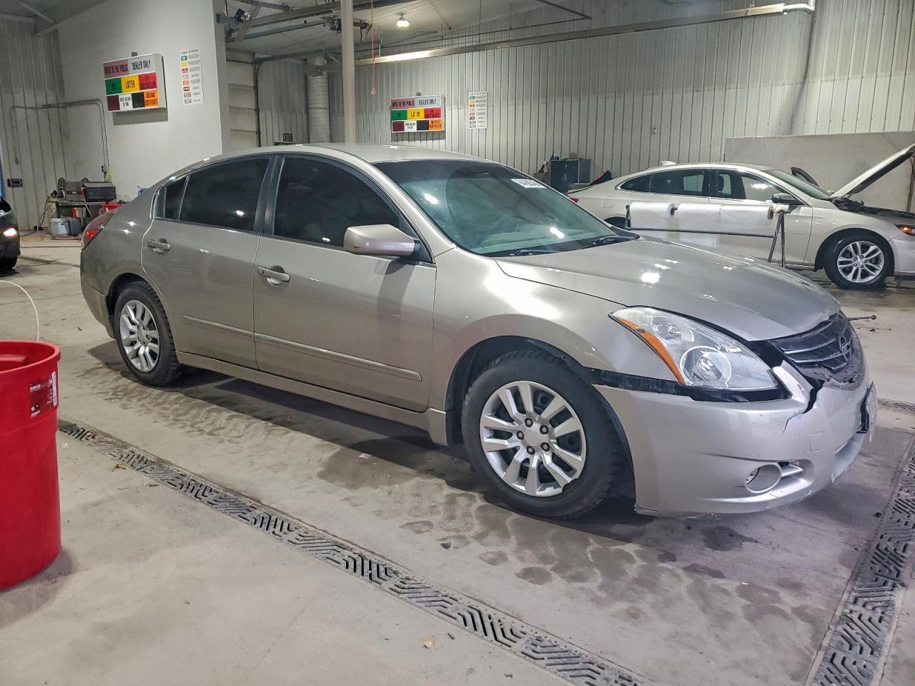 2012 NISSAN ALTIMA