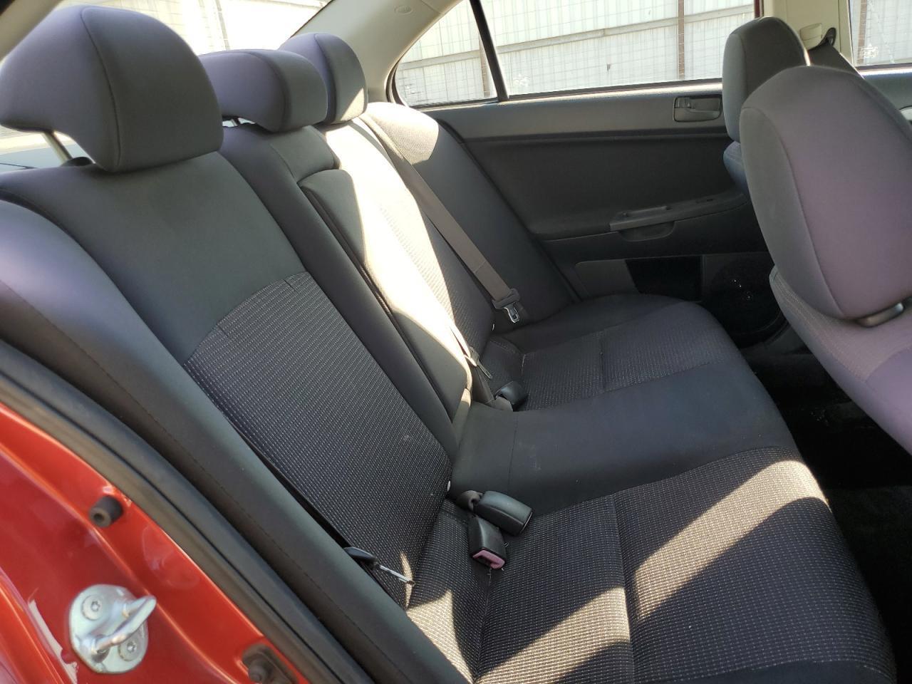 2010 MITSUBISHI LANCER