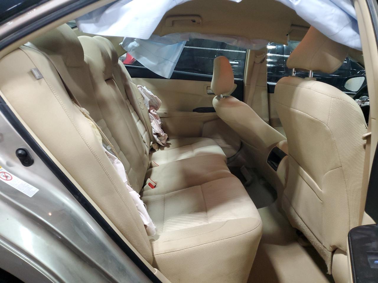 2016 TOYOTA CAMRY