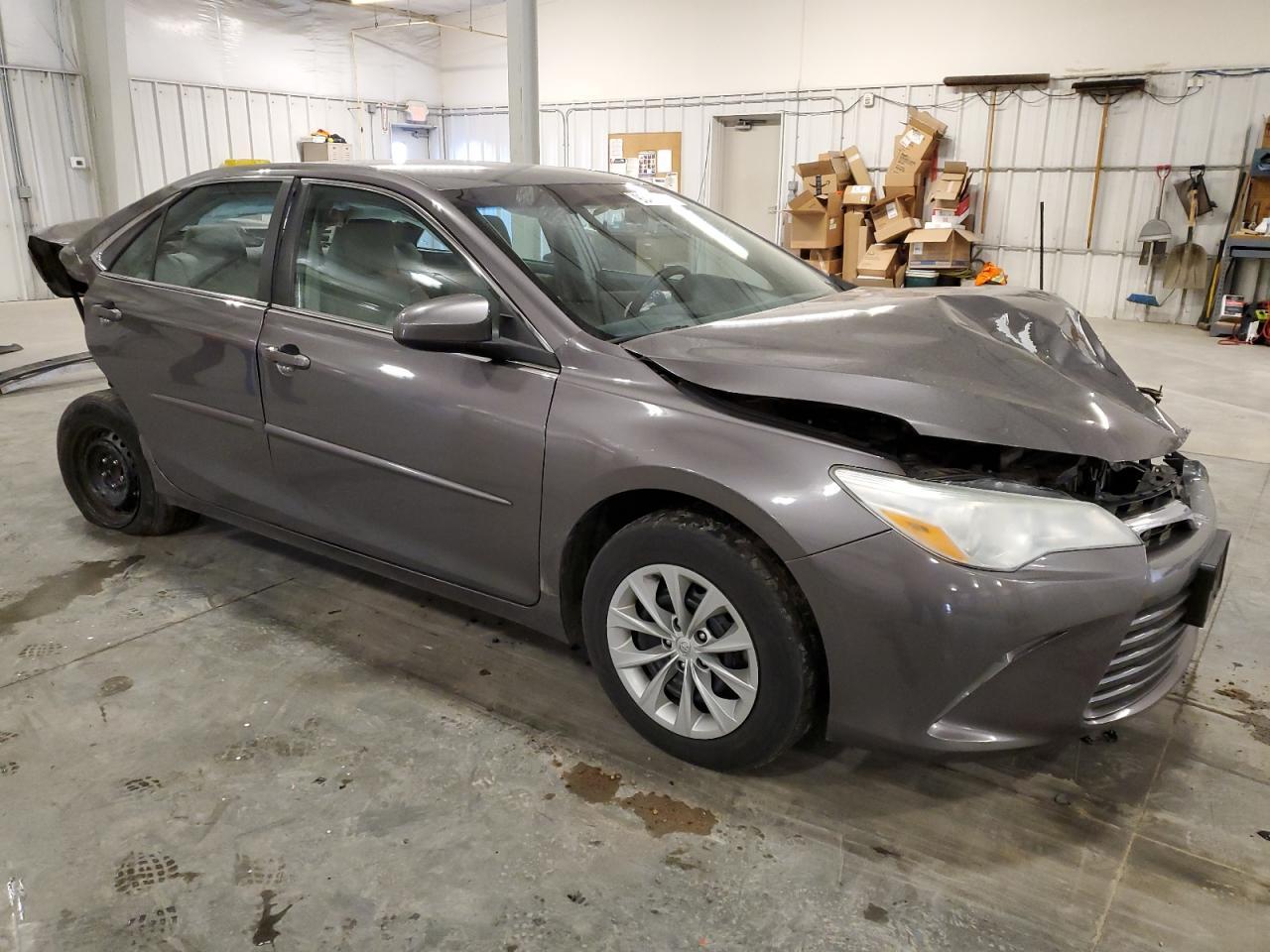 2016 TOYOTA CAMRY