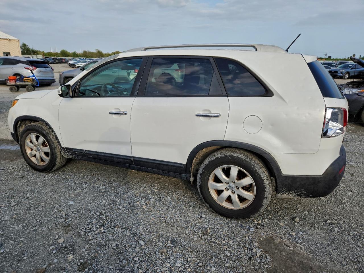 2013 KIA SORENTO