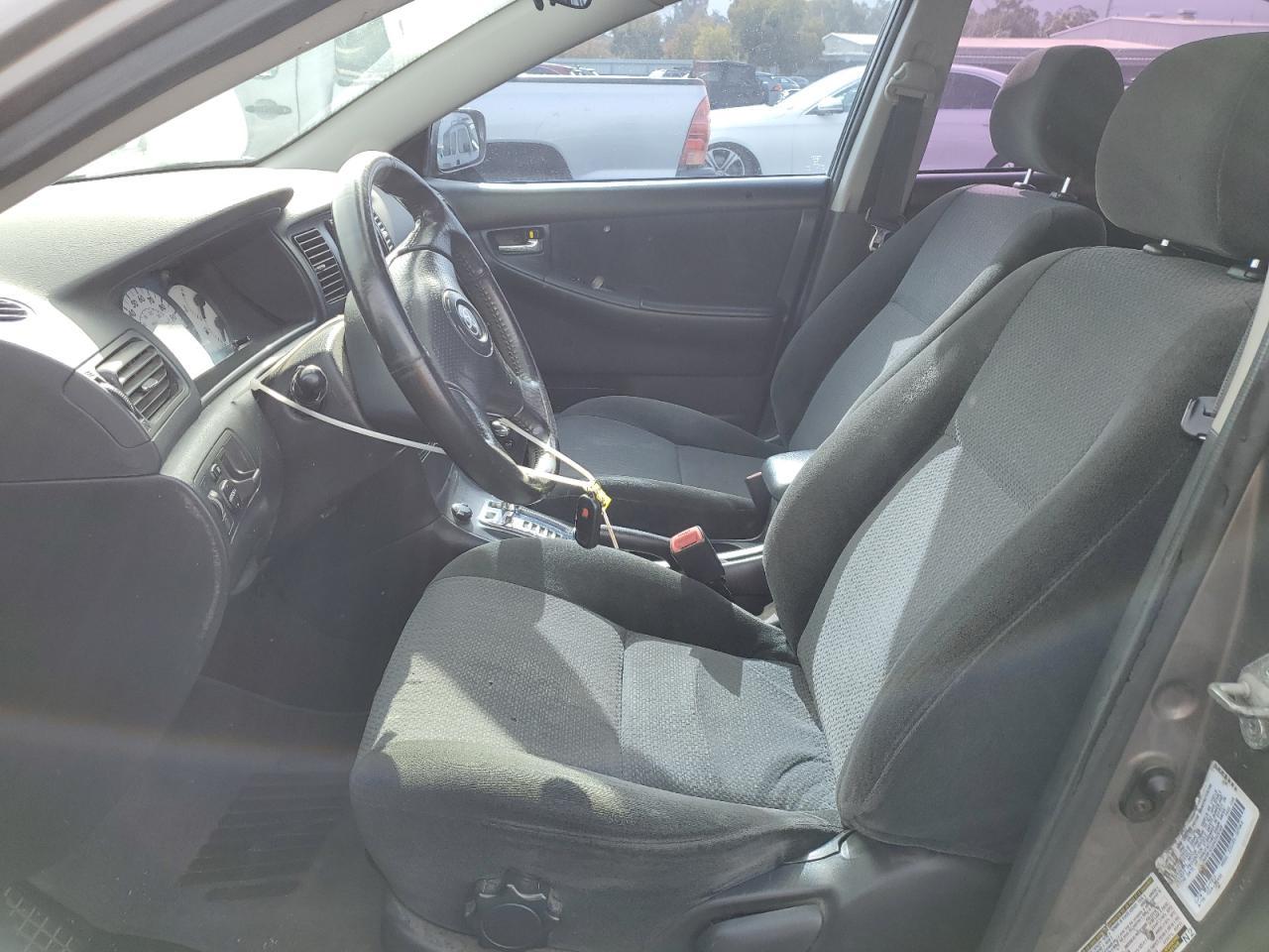 2004 TOYOTA COROLLA