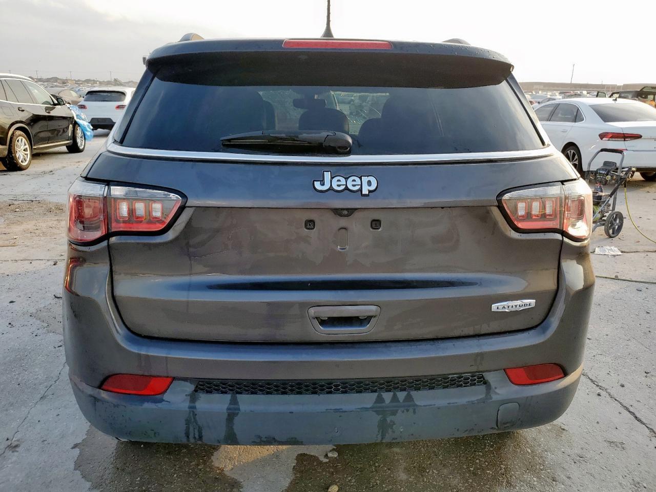 2018 JEEP Compass