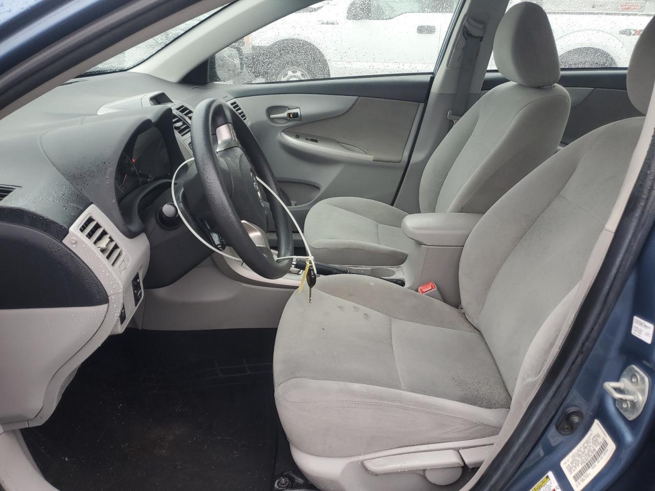 2013 TOYOTA COROLLA