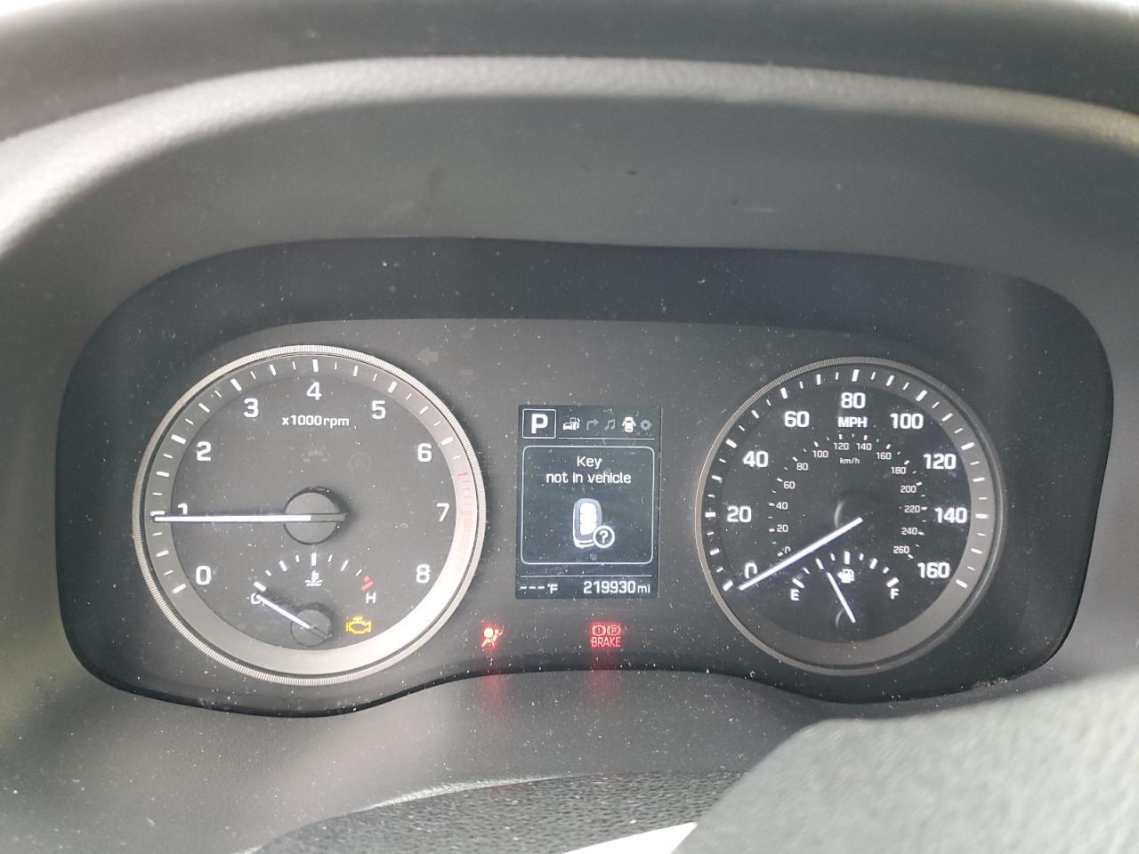 2016 HYUNDAI TUCSON