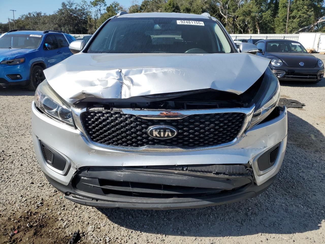 2017 KIA SORENTO